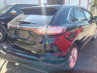 2016 Ford Edge SEL - Exterior Rear Right Corner Image
